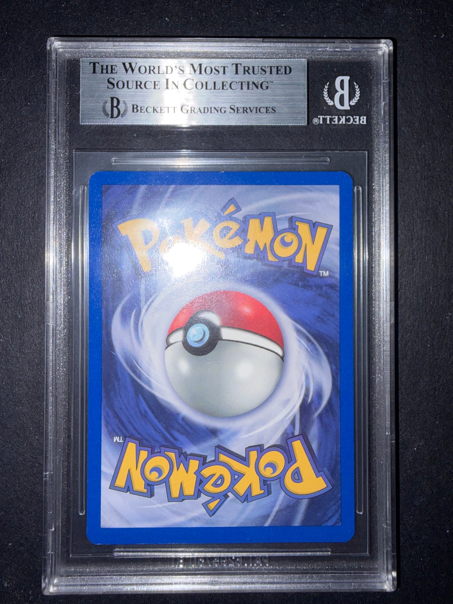 Dragonite 4/62 Holo BGS 8.5 1º edizione