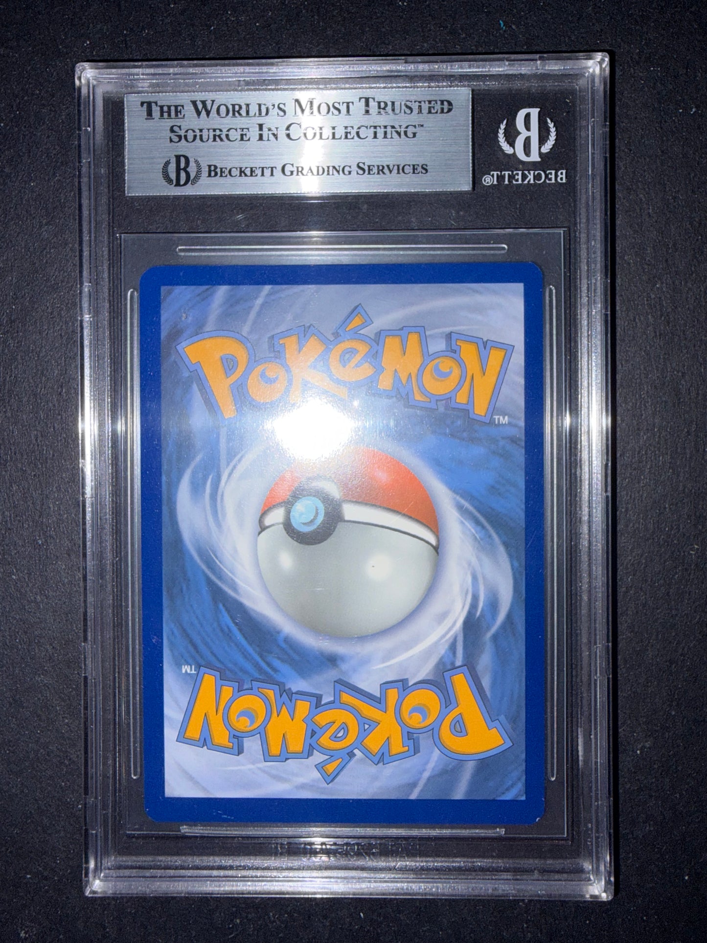 Blaziken V Max 201/098 BGS 9