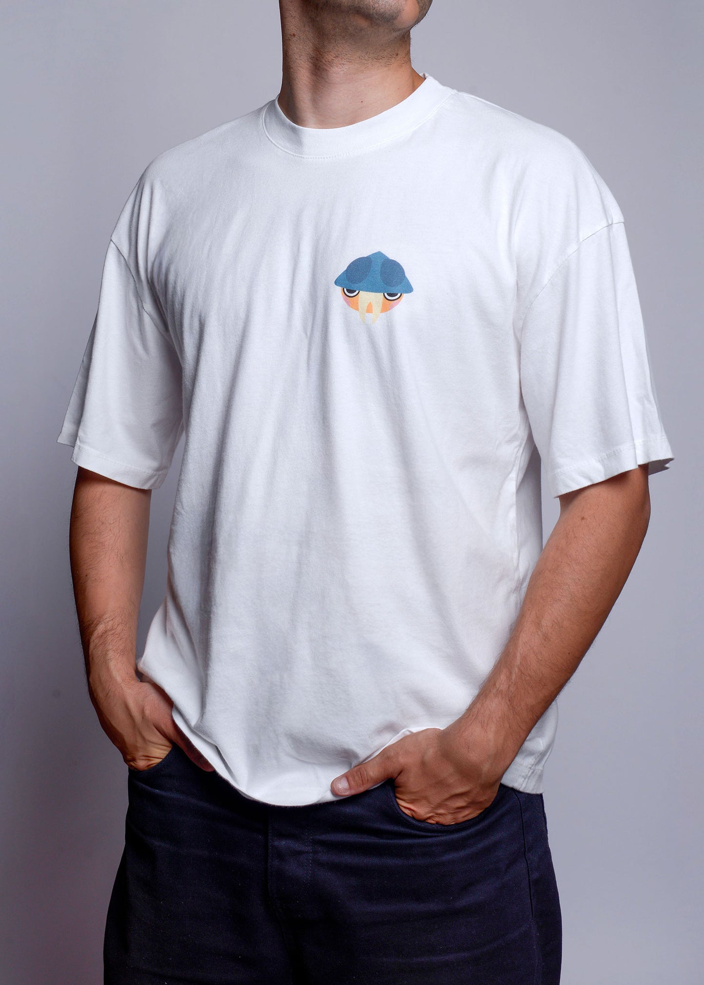 T-Shirt Over Asmaeda Zenpun - Bianca