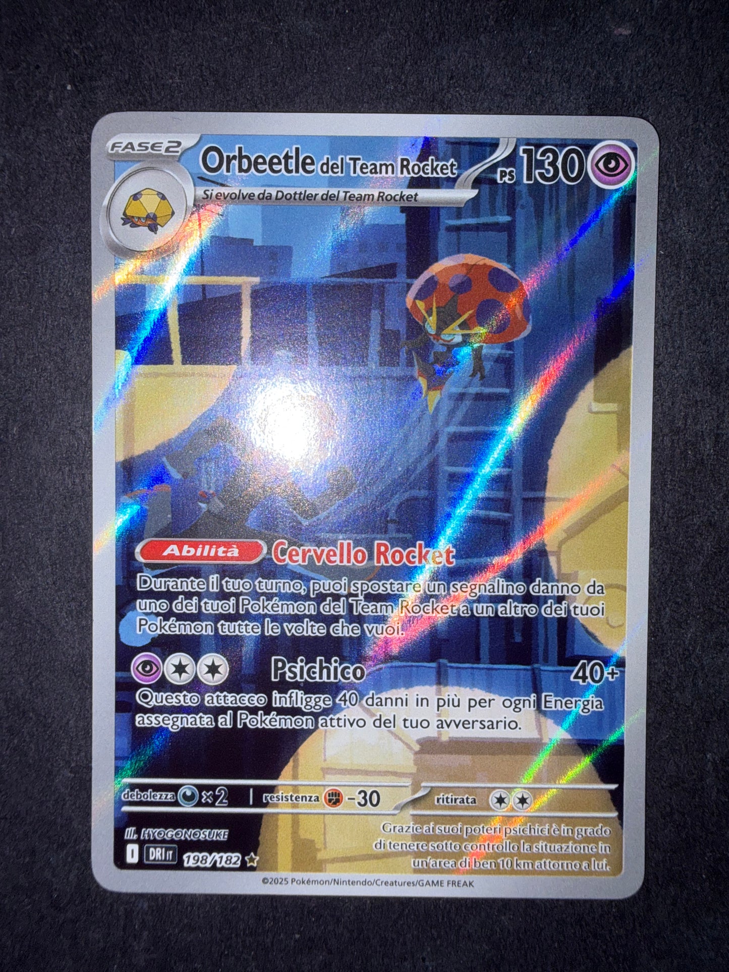 Orbeetle del team Rocket 198/182