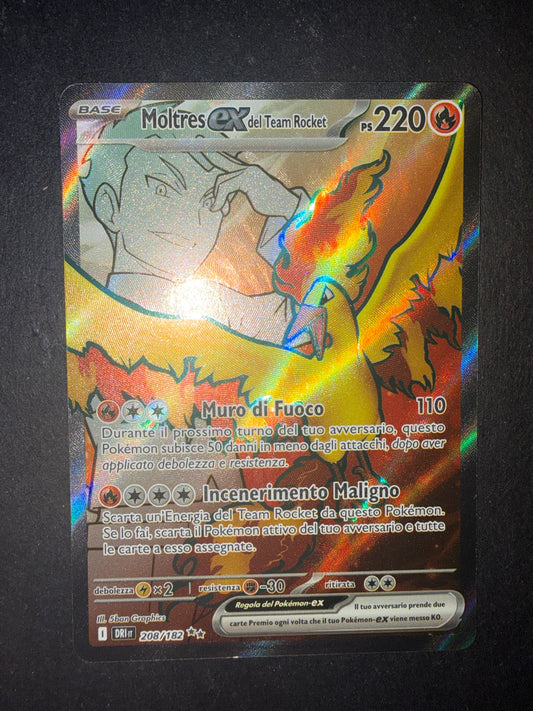Moltres ex del Team Rocket(Full-Art | 208/182)