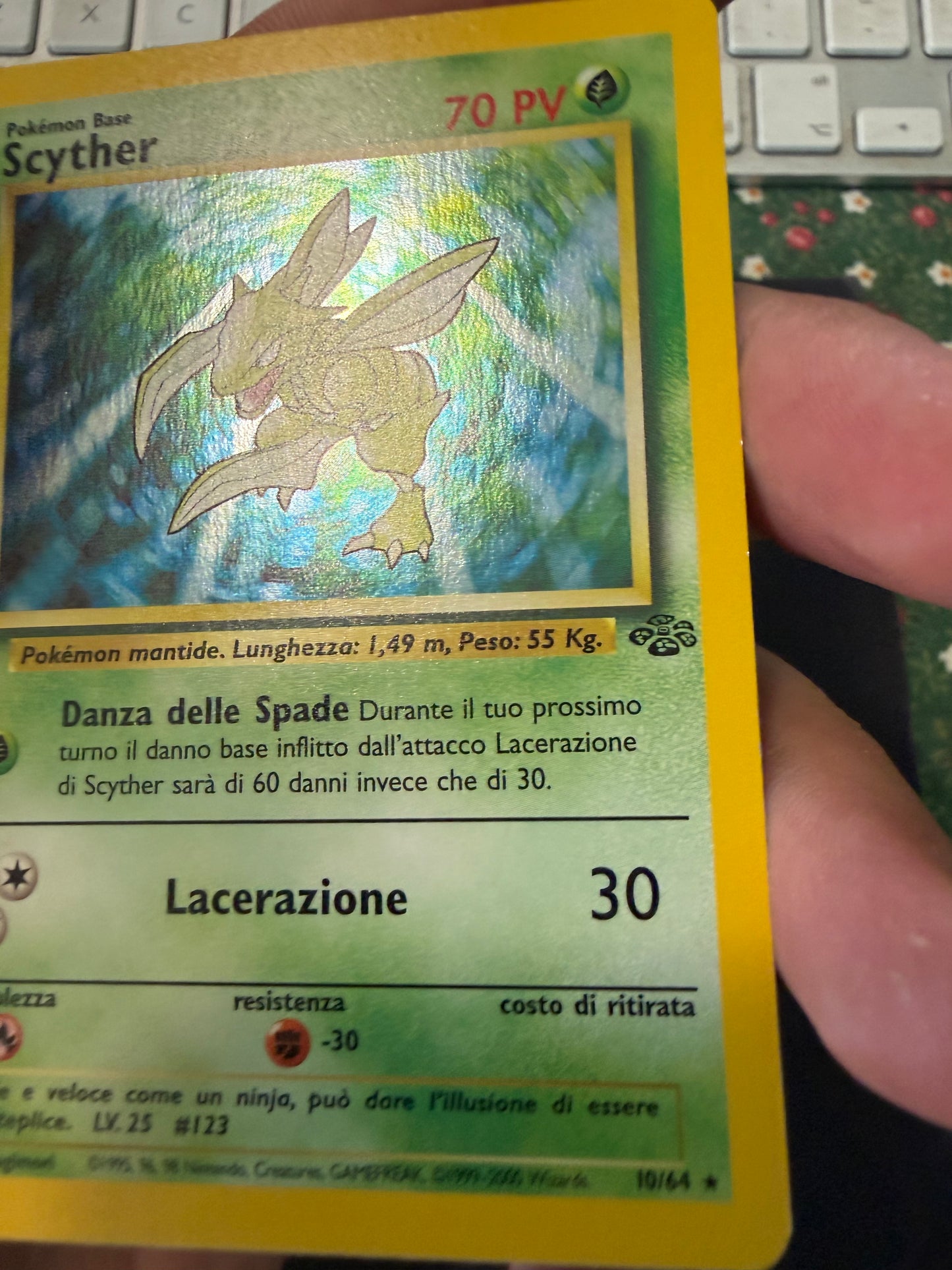 Scyther 10/64 Holo