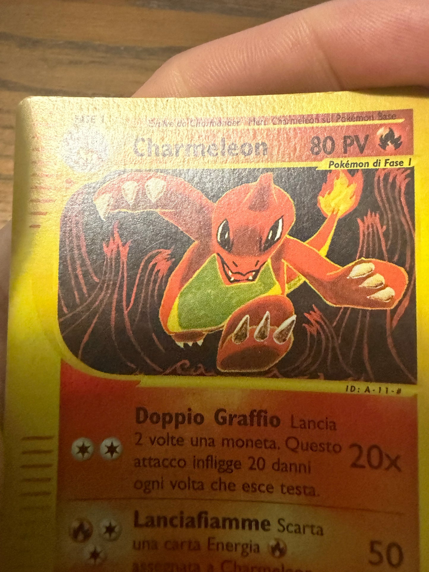 Charmeleon Reverse Holo (073/165)
