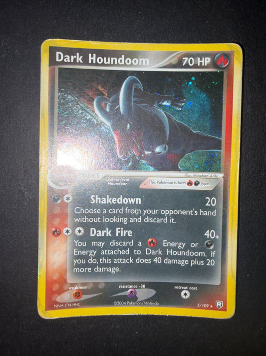 Dark Houndoom (Holo Rare | 5/109)
