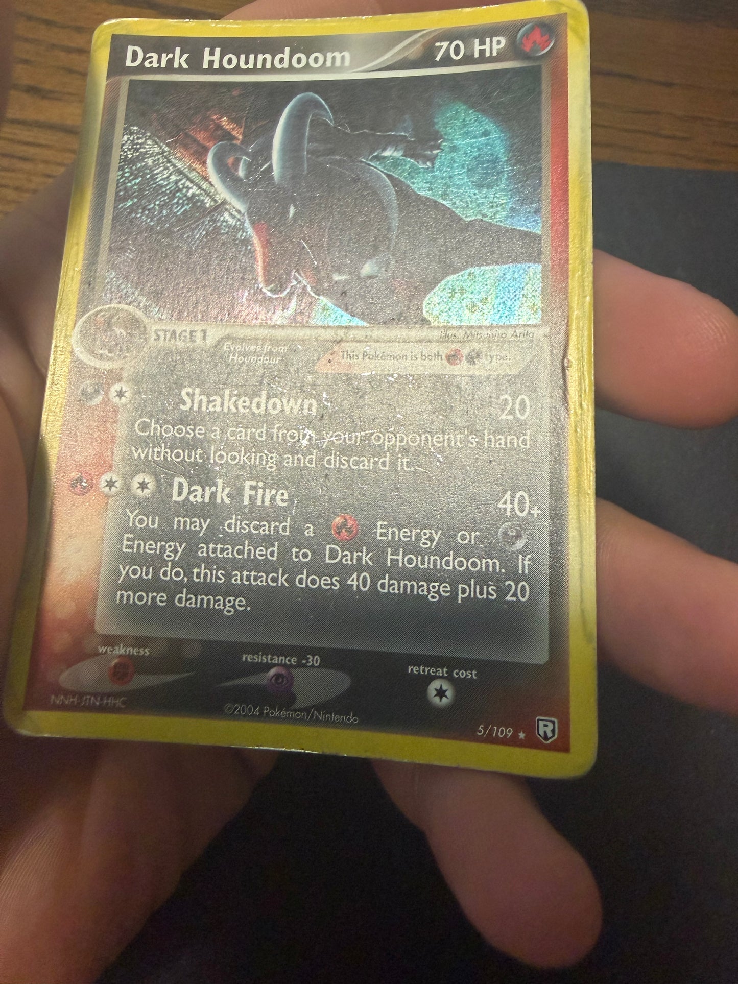 Dark Houndoom (Holo Rare | 5/109)