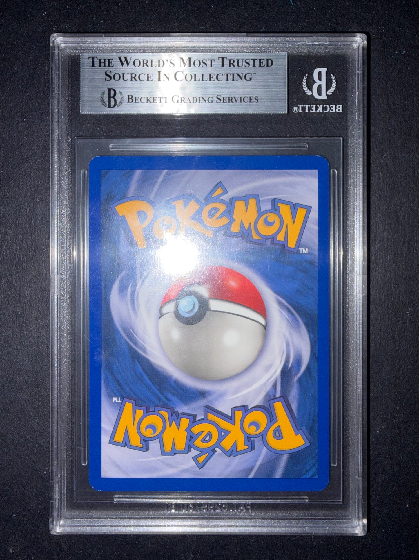 Shining Tyranitar 113/105 BGS 9