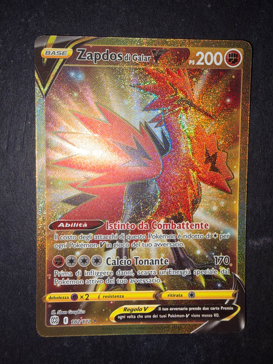 Zapdos di Galar V (Gold Secret Rare | 182/172)