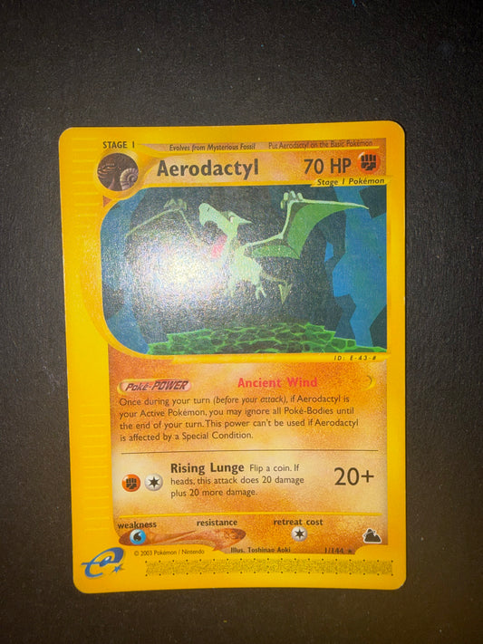Aerodactyl (001/144)