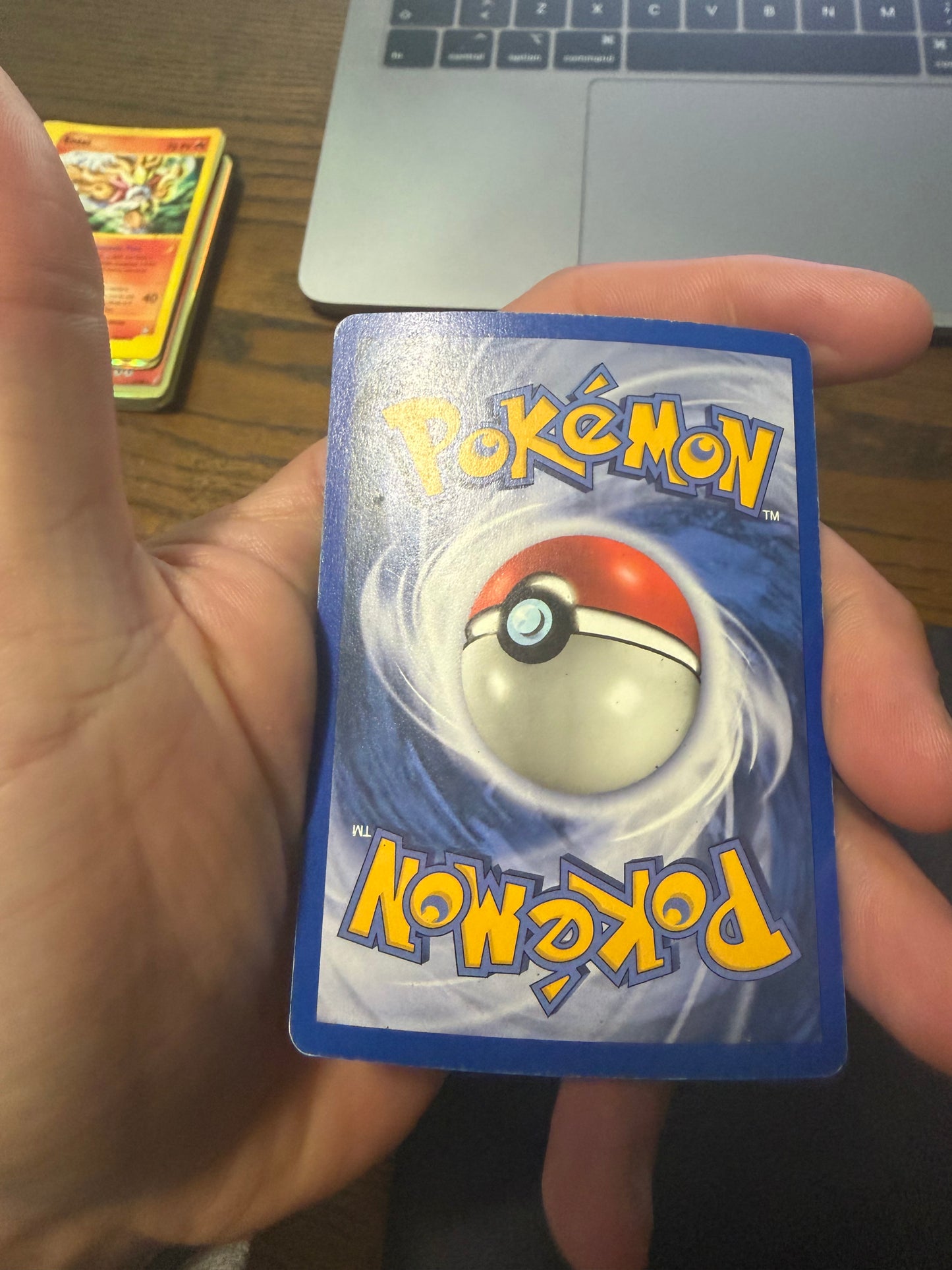 Hypno Reverse Holo (16/147)