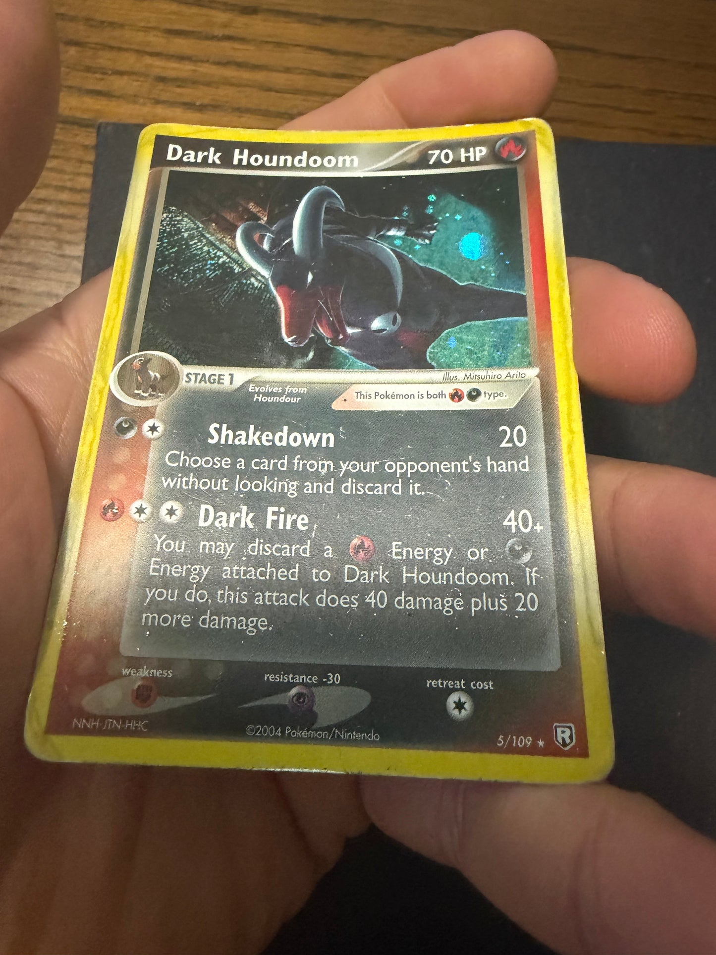 Dark Houndoom (Holo Rare | 5/109)