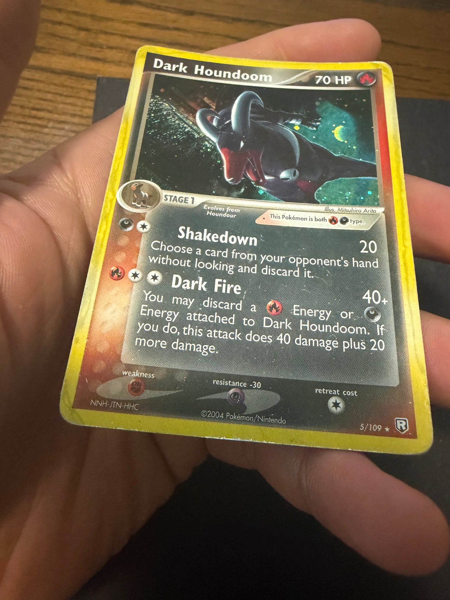 Dark Houndoom (Holo Rare | 5/109)