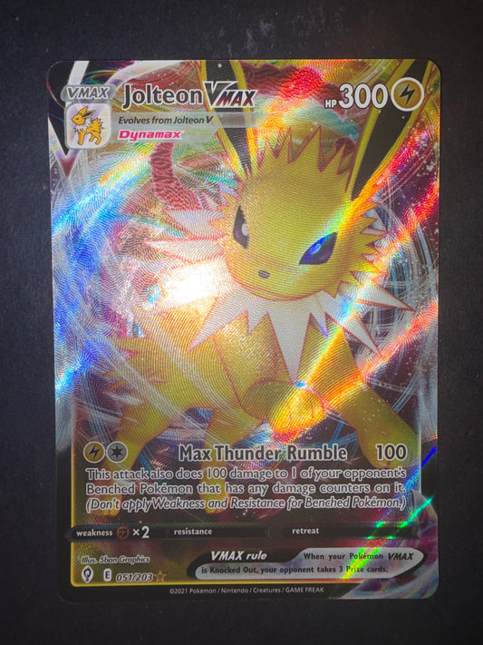 Jolteon VMAX (Ultra Rare | 051/203)