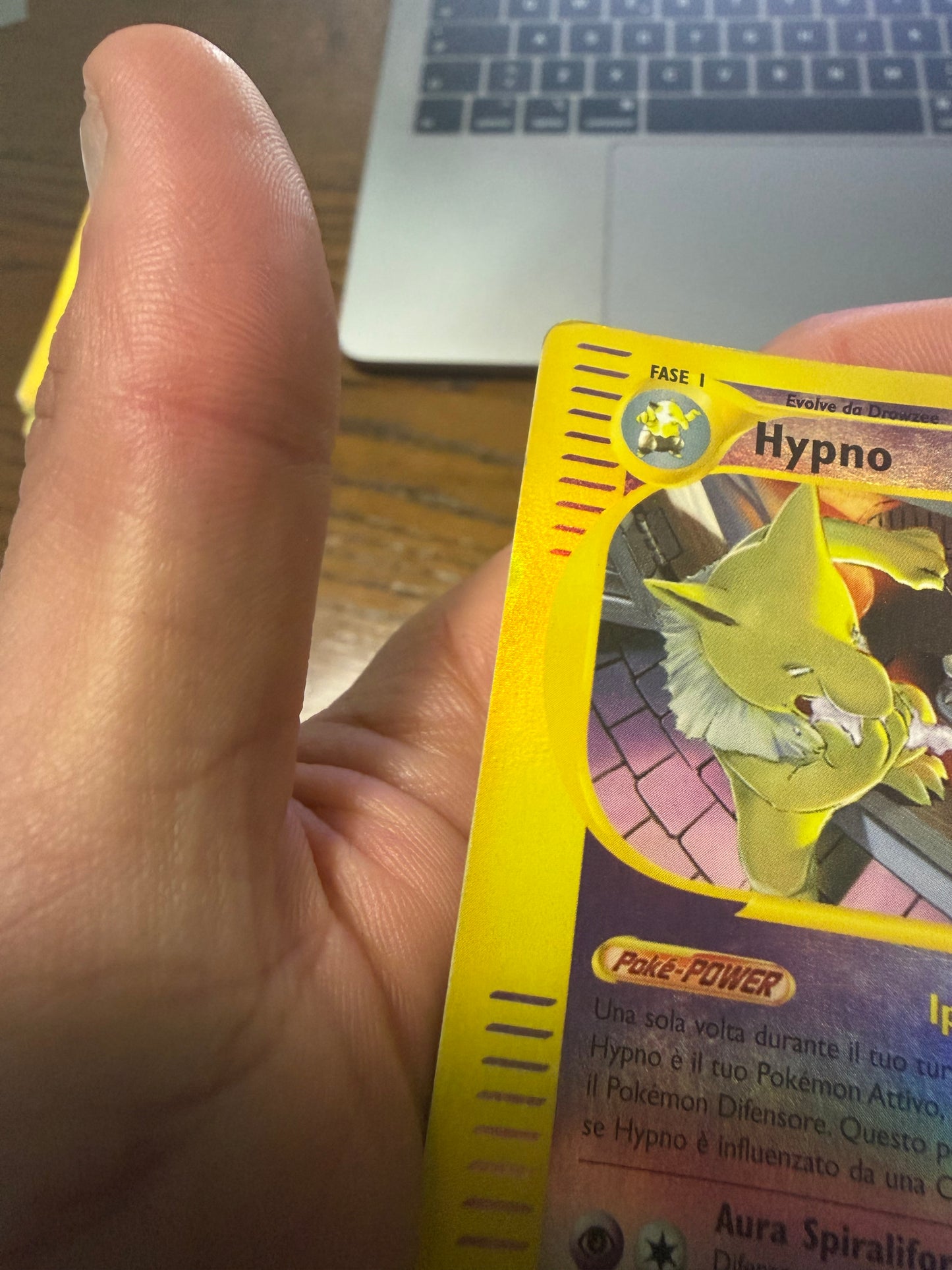 Hypno Reverse Holo (16/147)