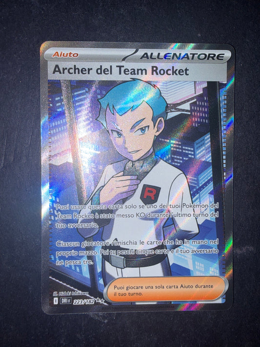 Archer del Team Rocket(Ultra Rare | 223/182)