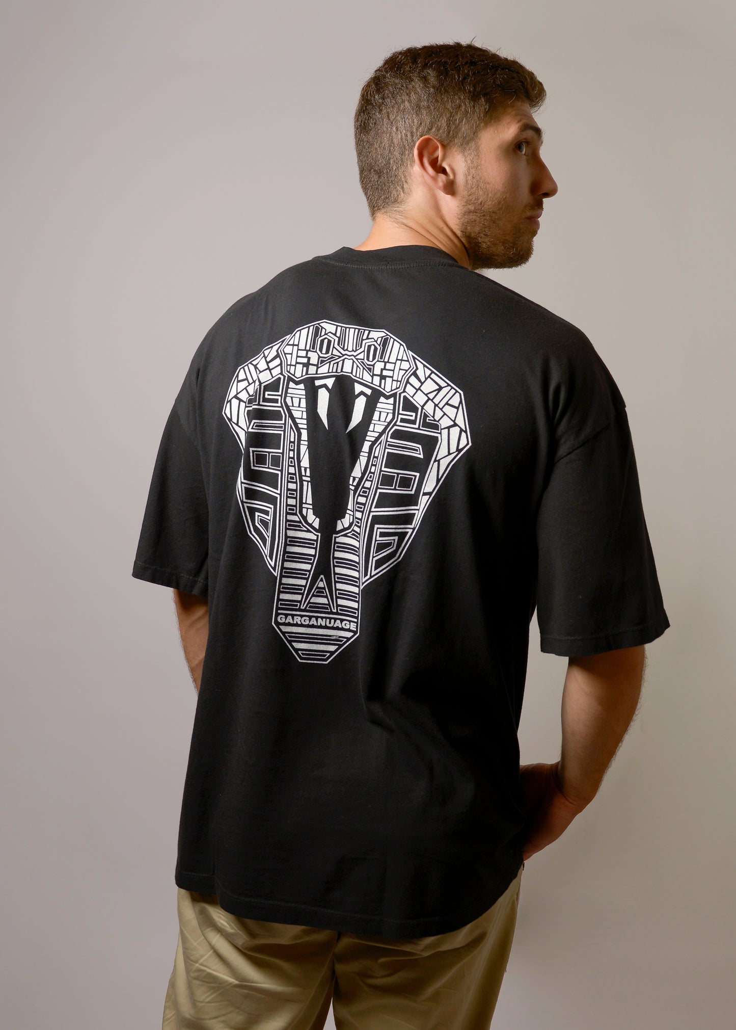 T-Shirt Over Jungle Cobra - Nera