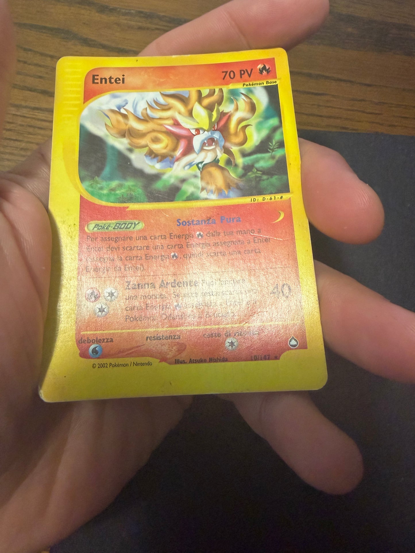 Entei (10/147)